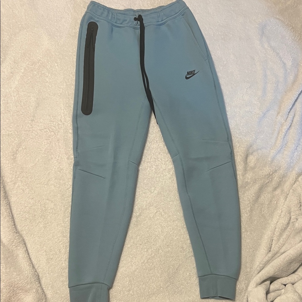 Nike Teal Jogger Sweatpants with Black Accents